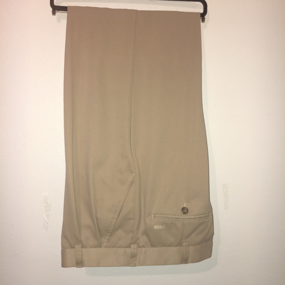 IZOD MEN’S SLACKS